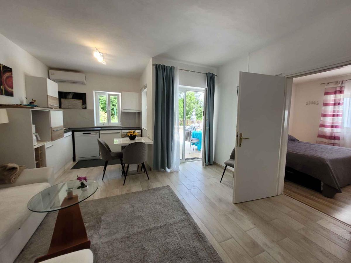 Apartment In Liganj 35613 ロヴラン エクステリア 写真